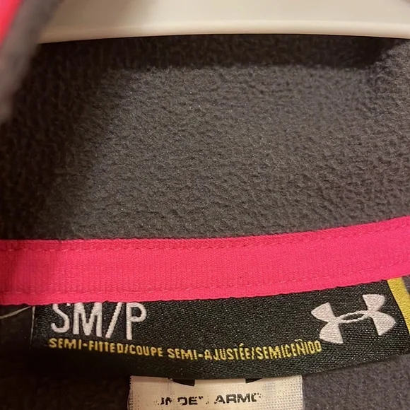 Pullover - Picture 2 of 3